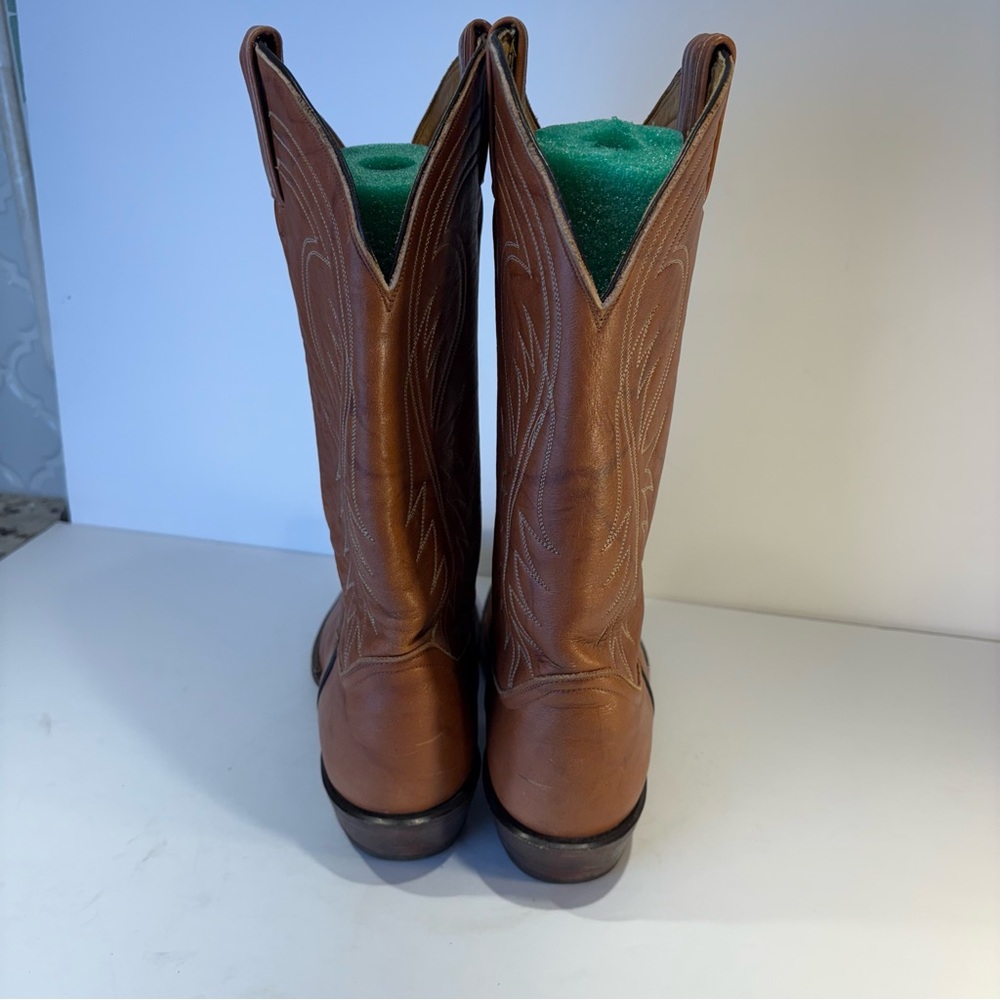 Vintage Tony Lama Brown Western Boots with Stitching Style # 6116 - Picture 5 of 10